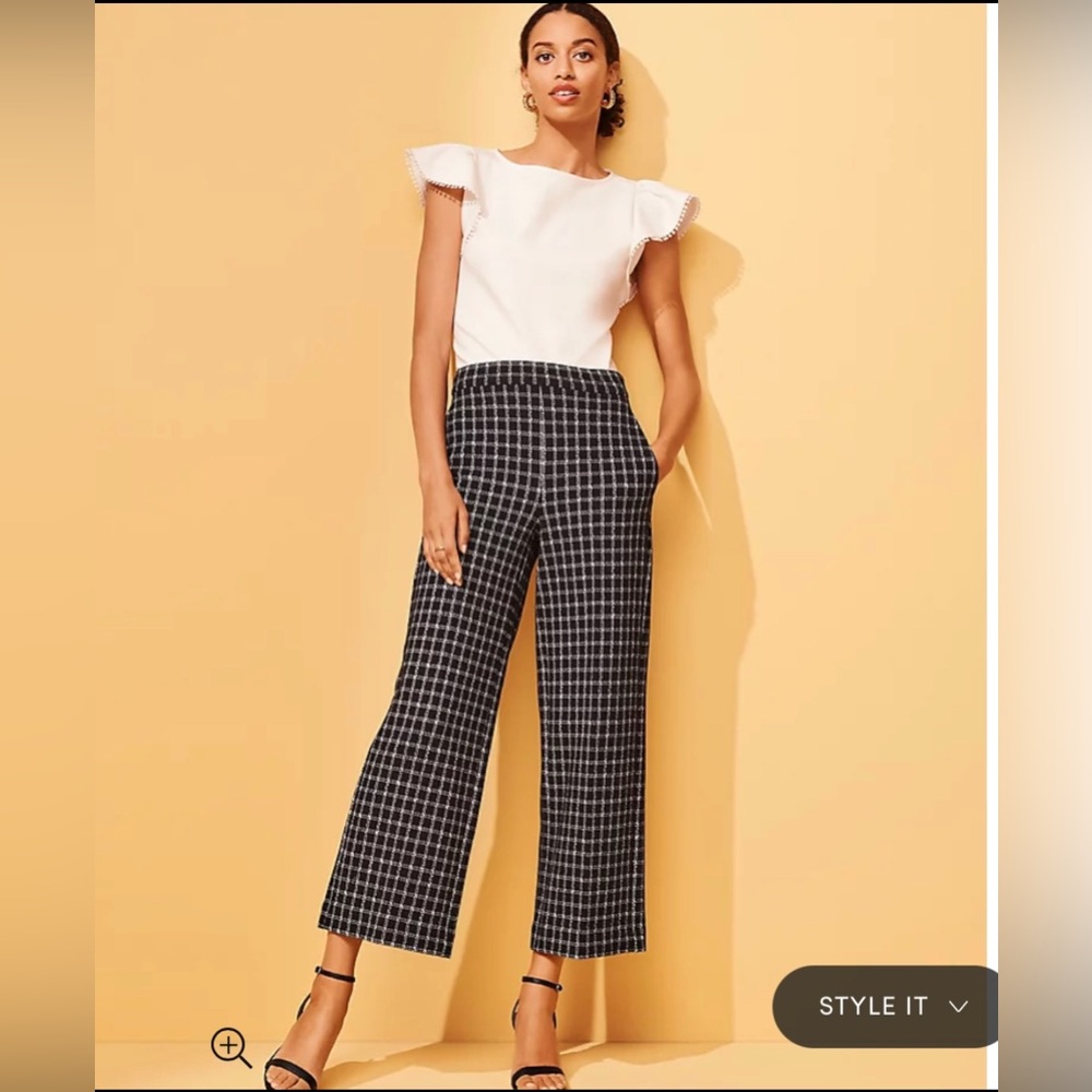 Ann Taylor Black Plaid Crop Pants Size 2 - Picture 2 of 6